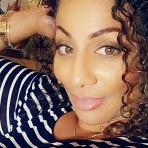 Meet your Posher, Monikah